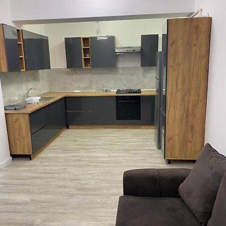 Apartament Satina Κραϊόβα Εξωτερικό φωτογραφία